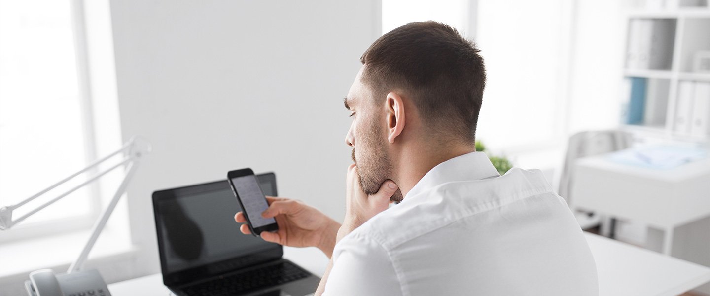 Neck Phone.